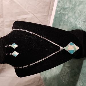 Diamond shape Enamel Necklace Set